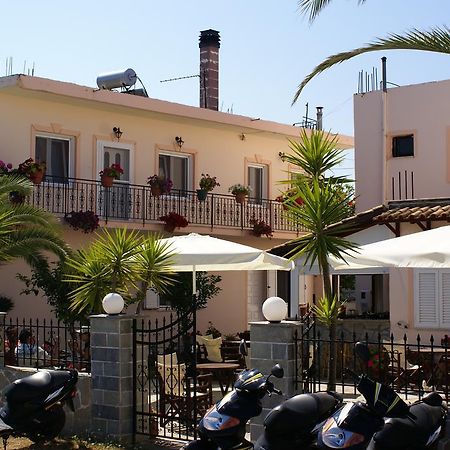 אמודיה Andrianna Apartments מראה חיצוני תמונה